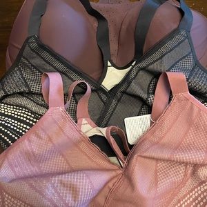 Lululemon Bras (3)